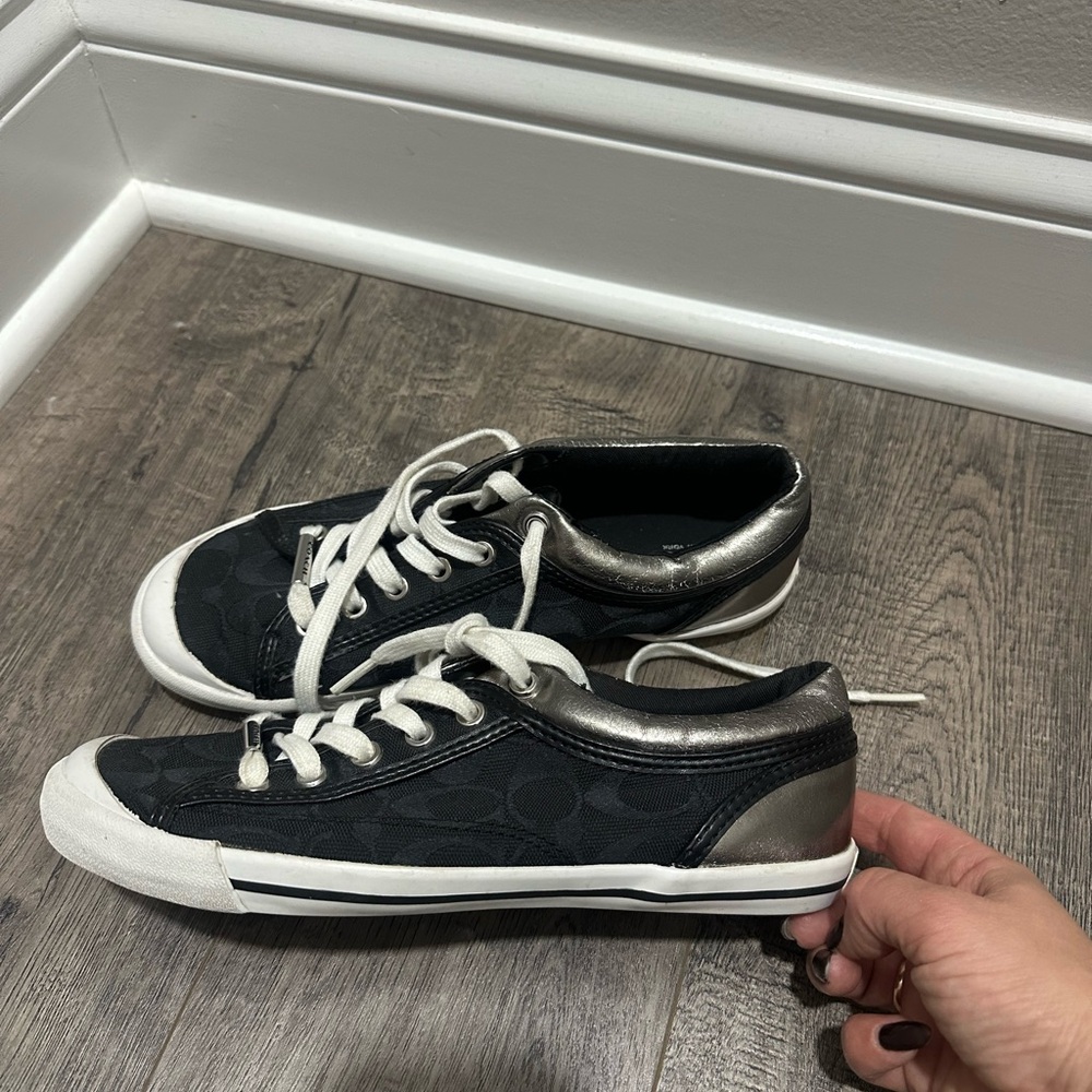 Coach francesca shoes size 7.5